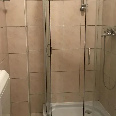Simplistic In With Swimming Pool * Poreč